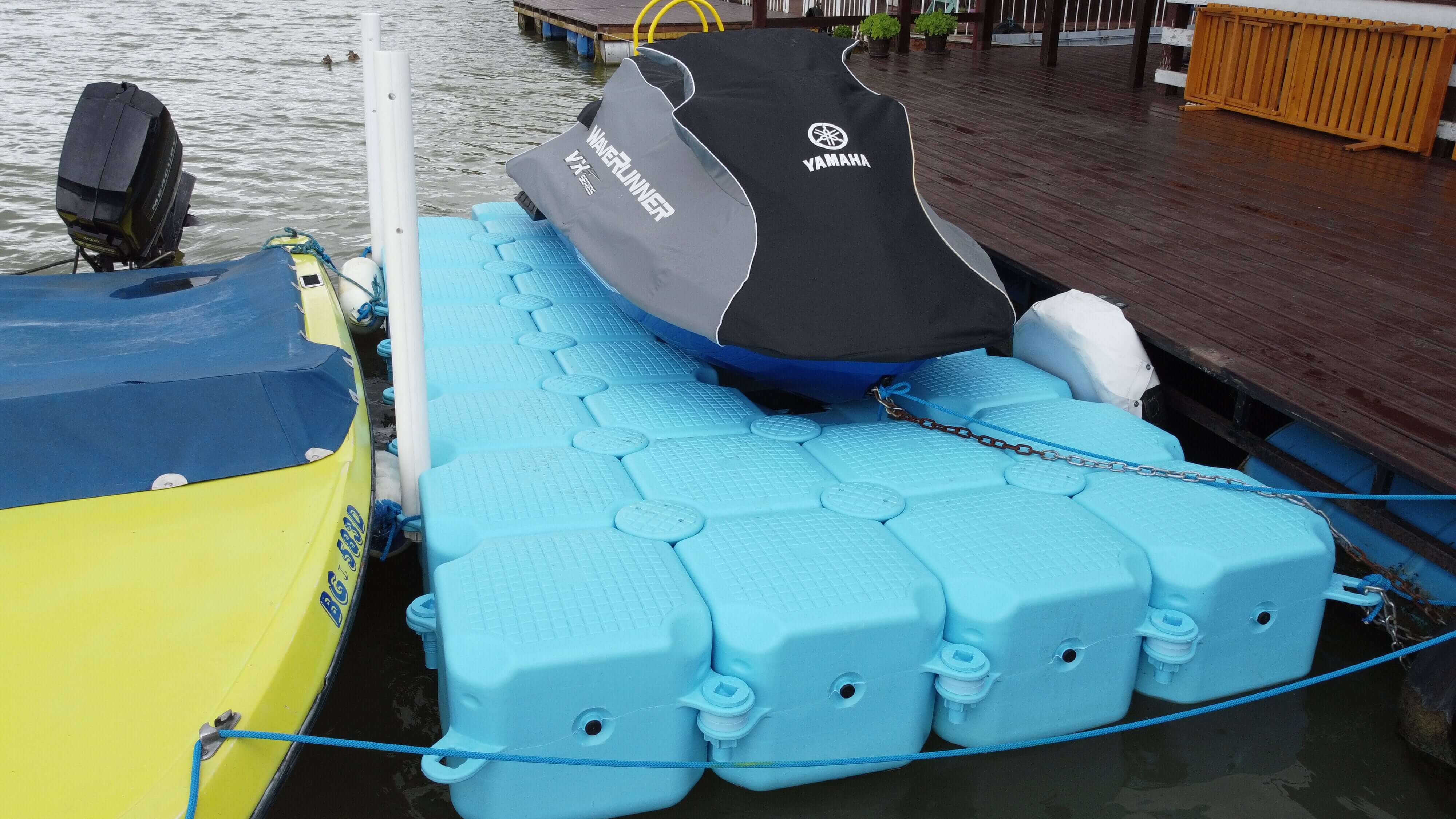 Navozi za skutere (Jet Ski)